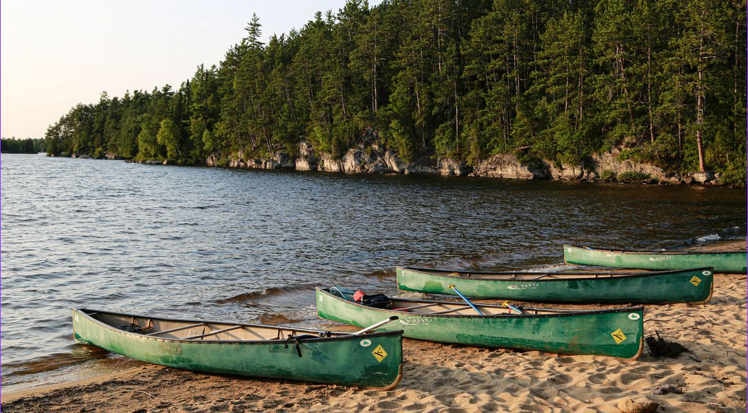 ケルンとは？山頂や登山道にある積み石は何のため？意味や目的は？登山女子のアウトドアブログ