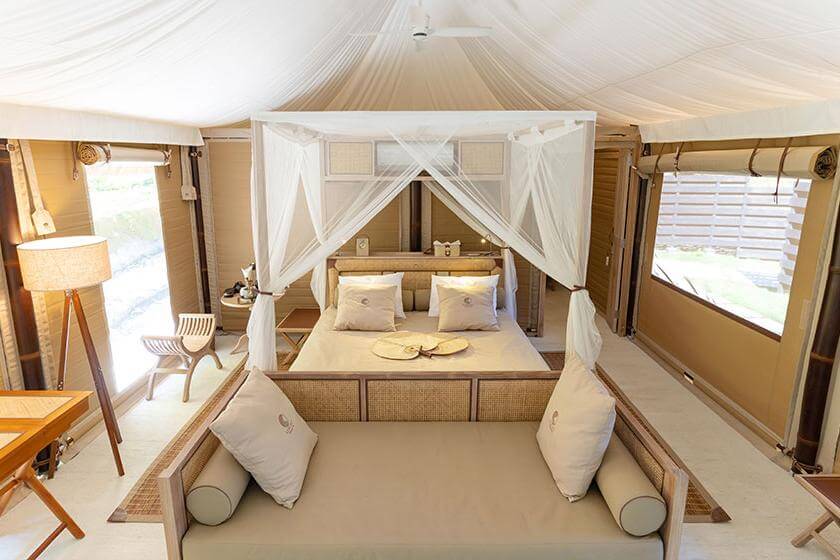 ベッドにエアコン テントでホテル並みのおもてなし グランピング施設開業 兵庫毎日新聞