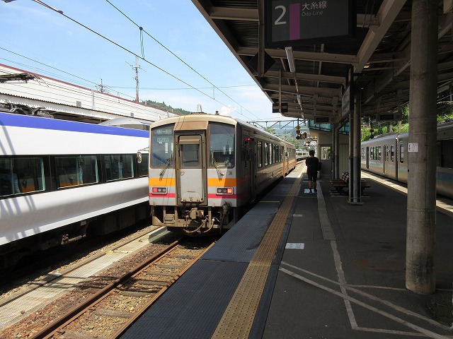 ＪＲ大糸線「沿線地域に支えられ、愛され続ける秘境ローカル線の魅力と支え人」 糸魚川市新潟県観光協会公式ブログたびきち 公式 新潟県のおすすめ観光・旅行情報！にいがた観光ナビ