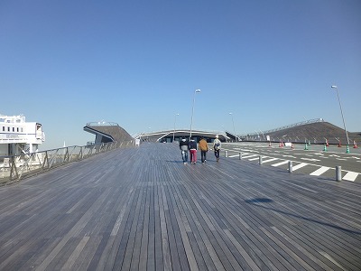 安い順 大桟橋通り から近くて安い、予約できる駐車場最安、15時間で最大料金900円特Pとくぴー