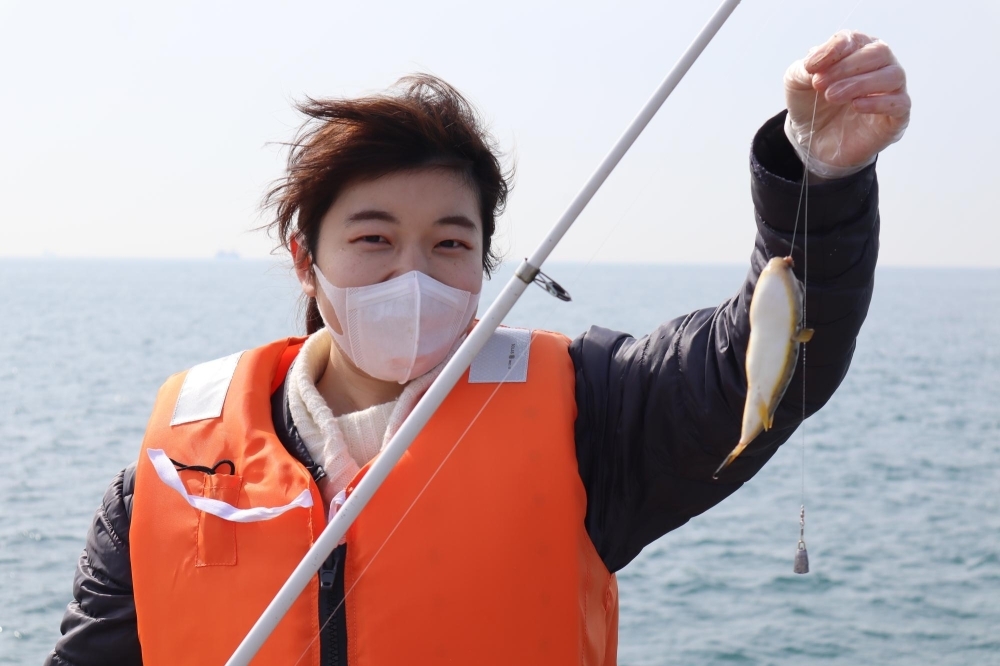 和歌山県御坊市 南塩屋漁港出船谷口丸さんでミックス☆ワクワク釣り 天秤ズボ五目釣り釣り具販売、つり具のブンブン