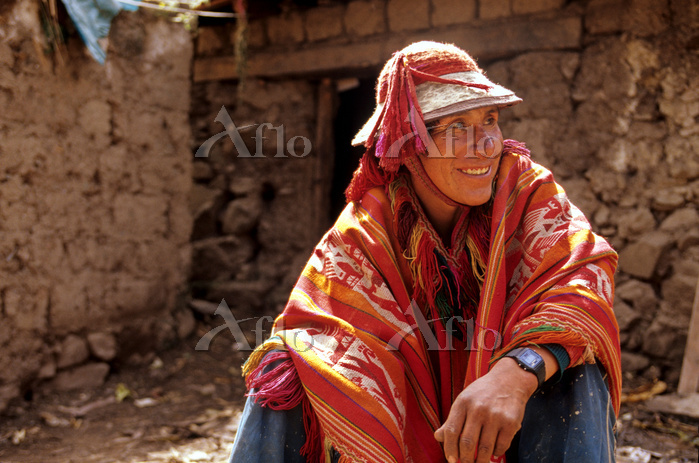 ペルーのポンチョ、屋外市場、アルパカウール、ペルーの写真素材・画像素材 Image 94218733