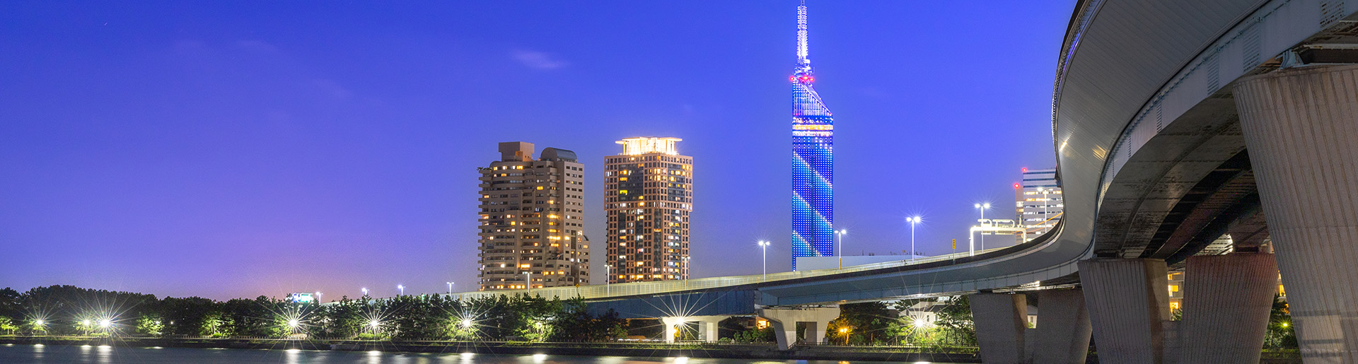 福岡·中洲で最年少ペアが仕掛ける音楽×屋台「繋々」がつなぐものとは