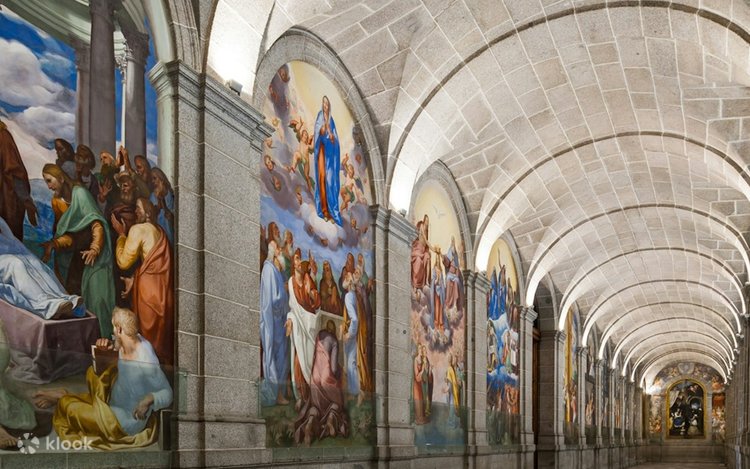 サン・ロレンソ・デ・エル・エスコリアル チケット - Hellotickets