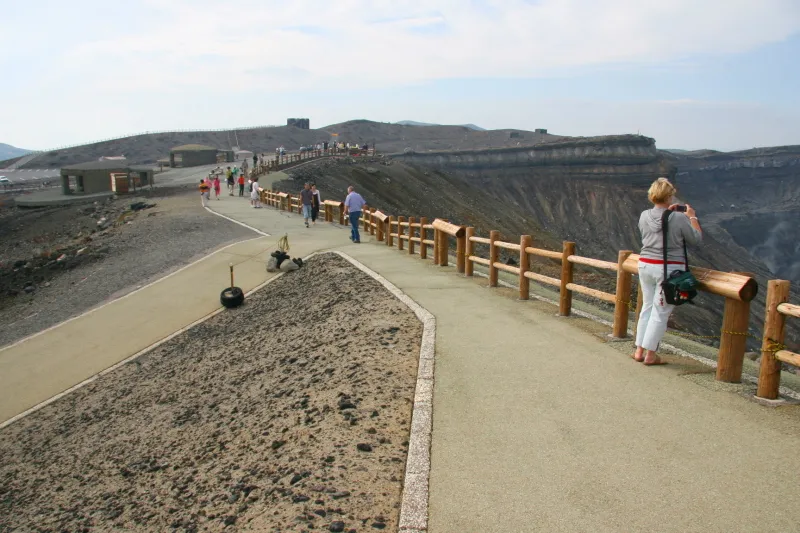 中岳火口阿蘇のおすすめ観光スポット阿蘇市観光協会 ASO is GOOD