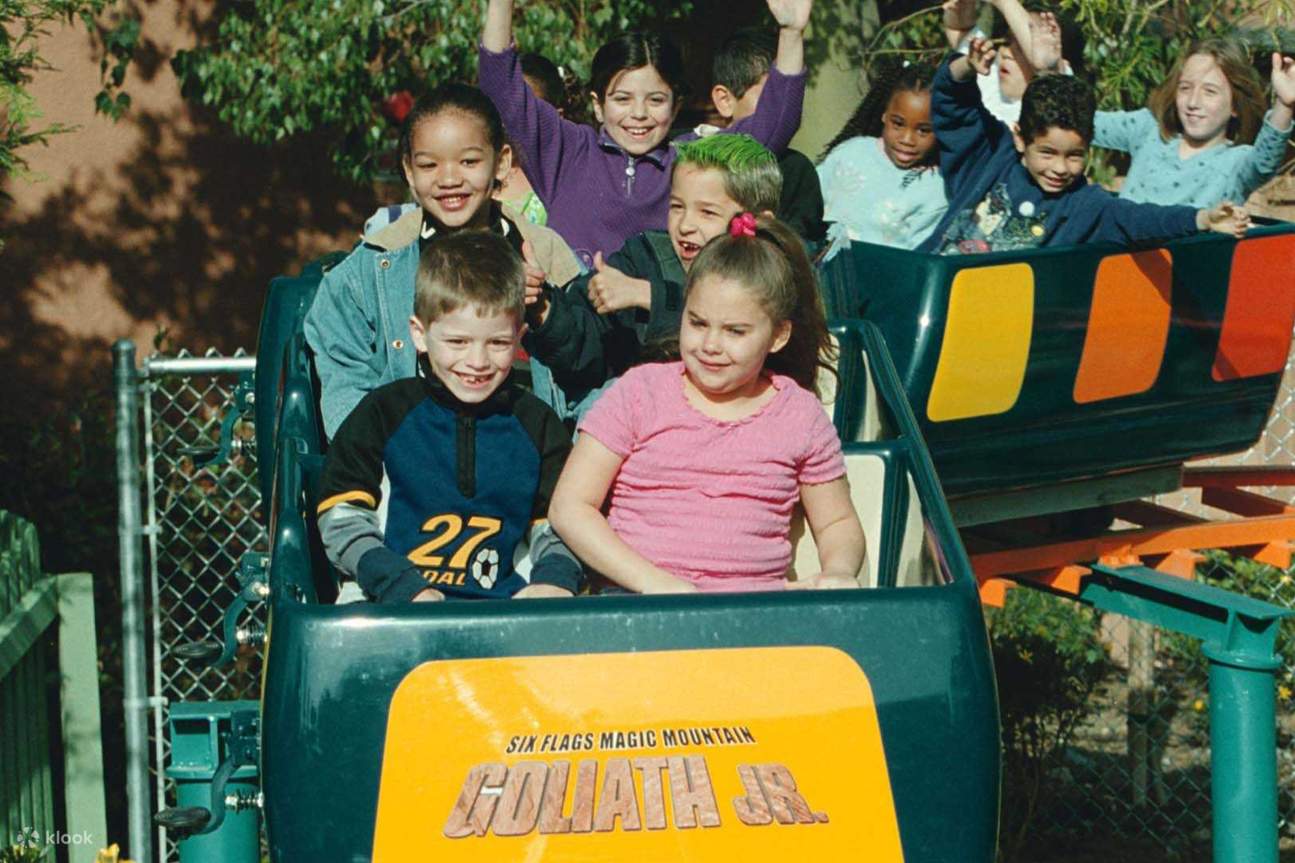 シックス フラッグス マジック マウンテン クチコミ・アクセス・営業時間バレンシア