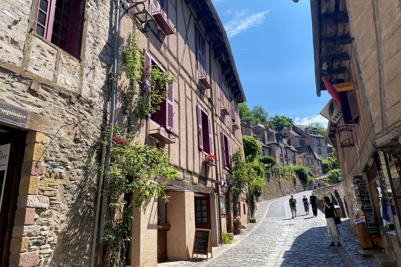 フランスの最も美しい村巡り リュベロン地方 1日観光ツアールールマラン＋ルシヨン＋ゴルド＜貸切 日本語ドライバー 8時間