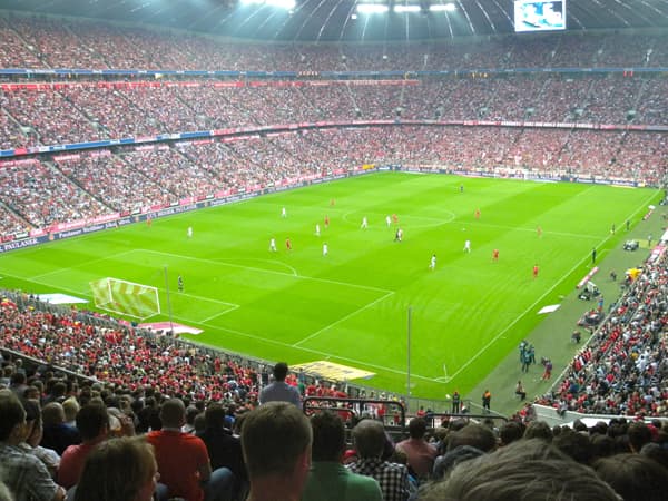 NOU CAMP NOU から見た