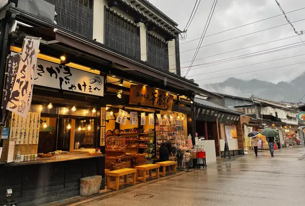 宮島食べ歩き5選＋α。スイーツからお酒のおつまみまで。 広島旅行記マツシマップ