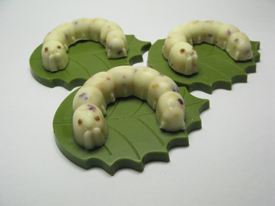 群馬県のお土産「富岡製糸場チョコクランチ」をいただいたよ♪ - Riru trip