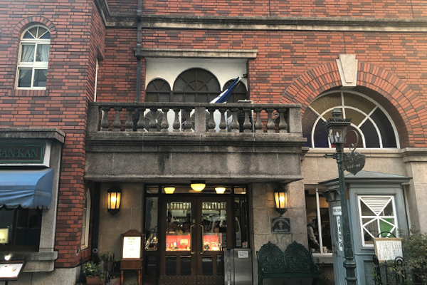 横浜駅周辺のカフェ30選！レトロなお店や駅チカのお店も食べログまとめ