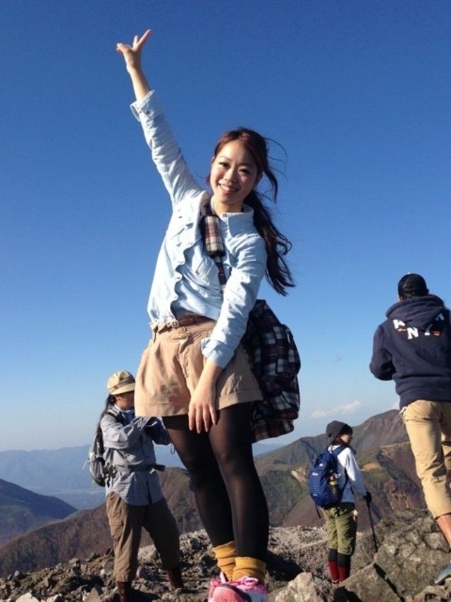 登山初心者でも失敗しない！山ガールファッションの基本とおすすめウェアキャンプ・アウトドア情報メディアhinata