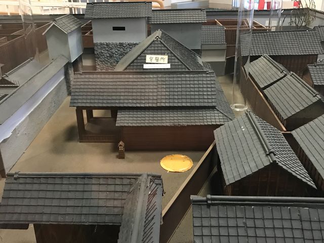 アド街・伝馬町牢屋敷 平賀源内も収監された「わいろや暴力」が横行した惨状とは？ とらべるじゃーな！- エキスパート -