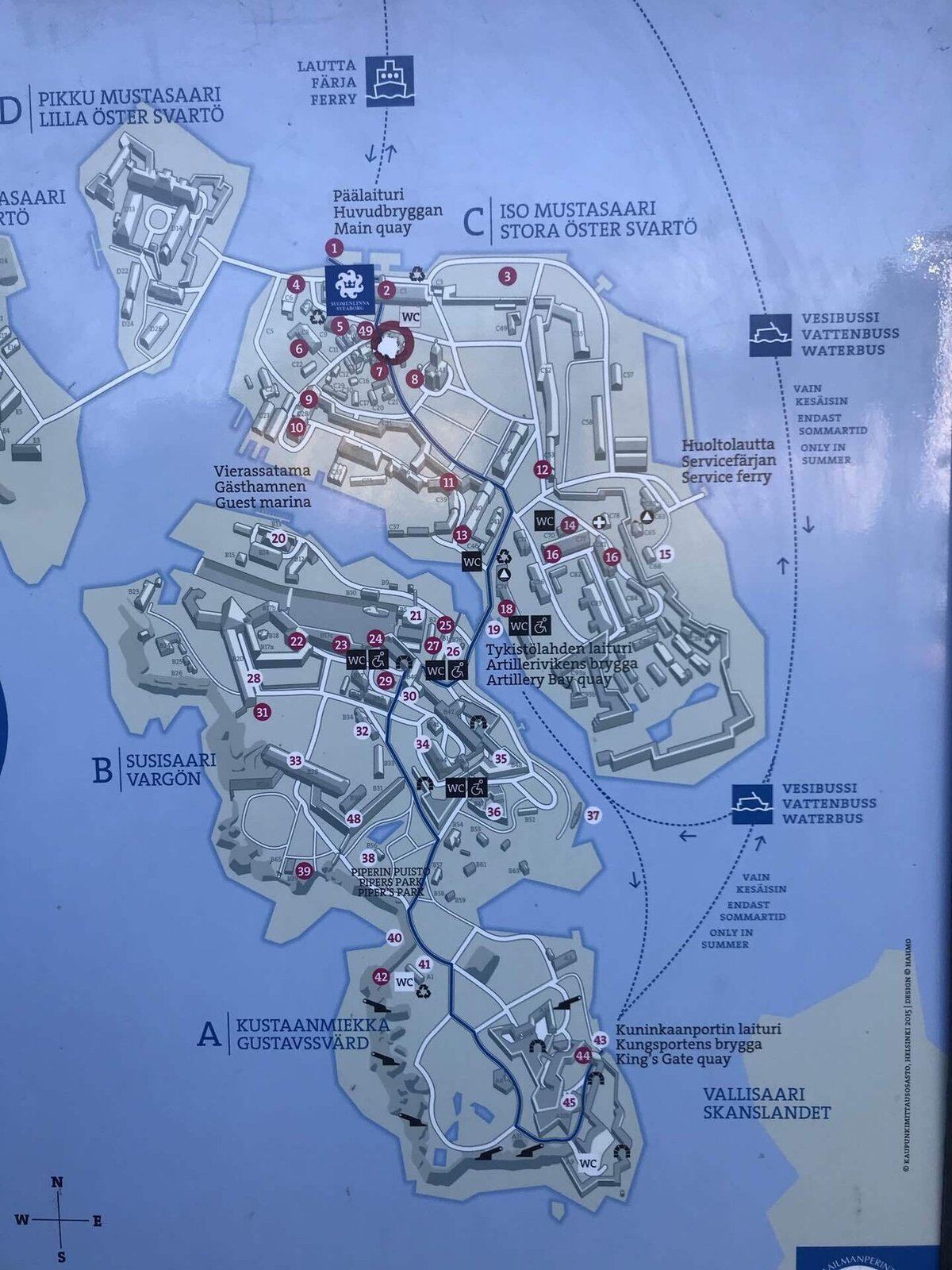 スオメンリンナ：公認ガイドによるウォーキングツアーGetYourGuide