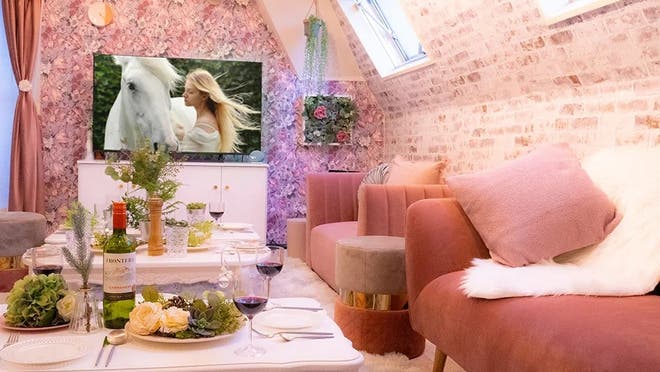 吉祥寺東急百貨店1階女子トイレ前休憩スペース 休憩スペースMEQQE めっけ