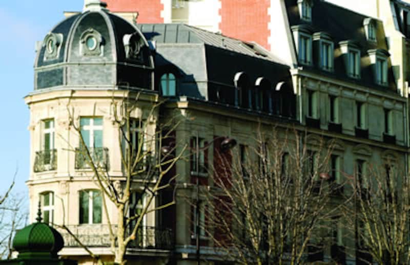 アパルトマンの窓から眺める日常。私のパリ、「暮らすように旅する」10日間の記録SimVoyage