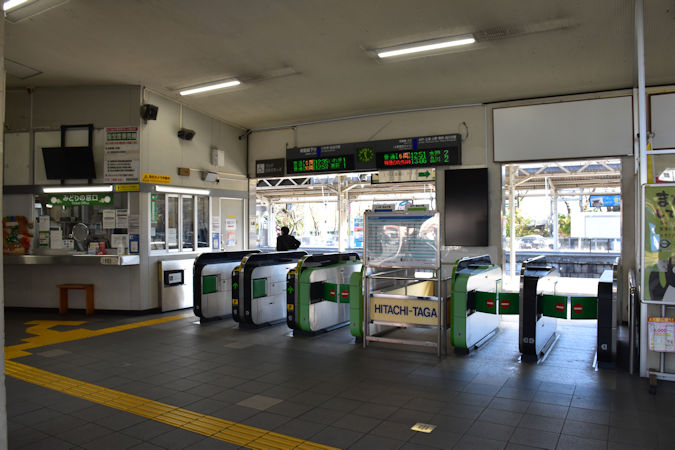 常陸多賀駅の再整備事業を進めます今年度、常陸多賀駅の再整備に向け、駅舎や駅周辺の再整備計画を策定します。 日立市では、これまで、日立駅、大甕駅 の再整備を行い、駅の利便性の向上などを図ってまいりました。この度、駅と駅周辺地区の新たな再整備事業として