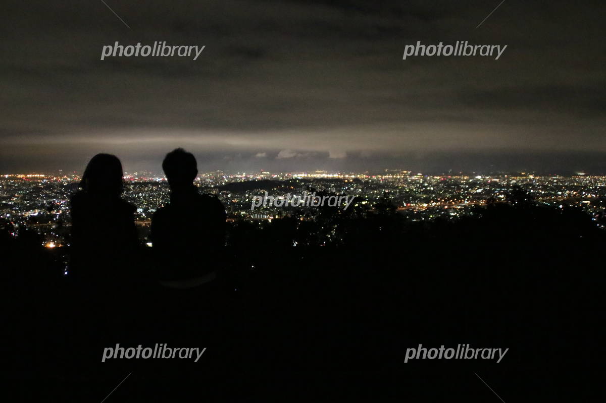 冬デートは夜景で決まり。カップルで行きたい東京の夜景SPOT集は る か