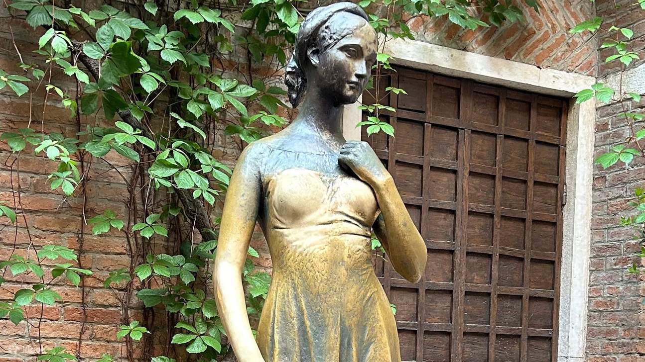 世界中の旅人がラブレターを残していくジュリエットの家、イタリア・ヴェローナはバレンタインに訪れたい街 - GOTRIP