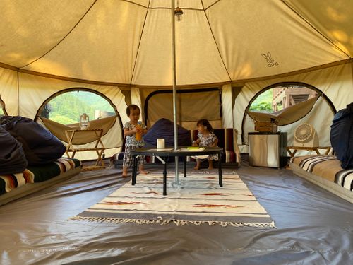 めいほう高原キャンプフィールドで初の雨キャン！遊具もあって快適でした