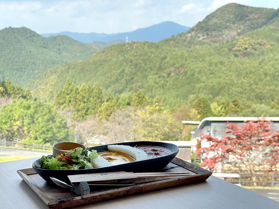 生駒山の絶景カフェとレストランガイド2025 年のリアルなLemon8ユーザー体験