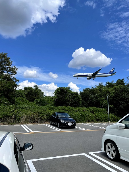 迫力満点の飛行機を見に行きたい！とっても大きく離着陸する飛行機が見える大阪国際空港 伊丹空港 近くの千里川土手と公園へ行ってみた☆おさんぽ♡高槻