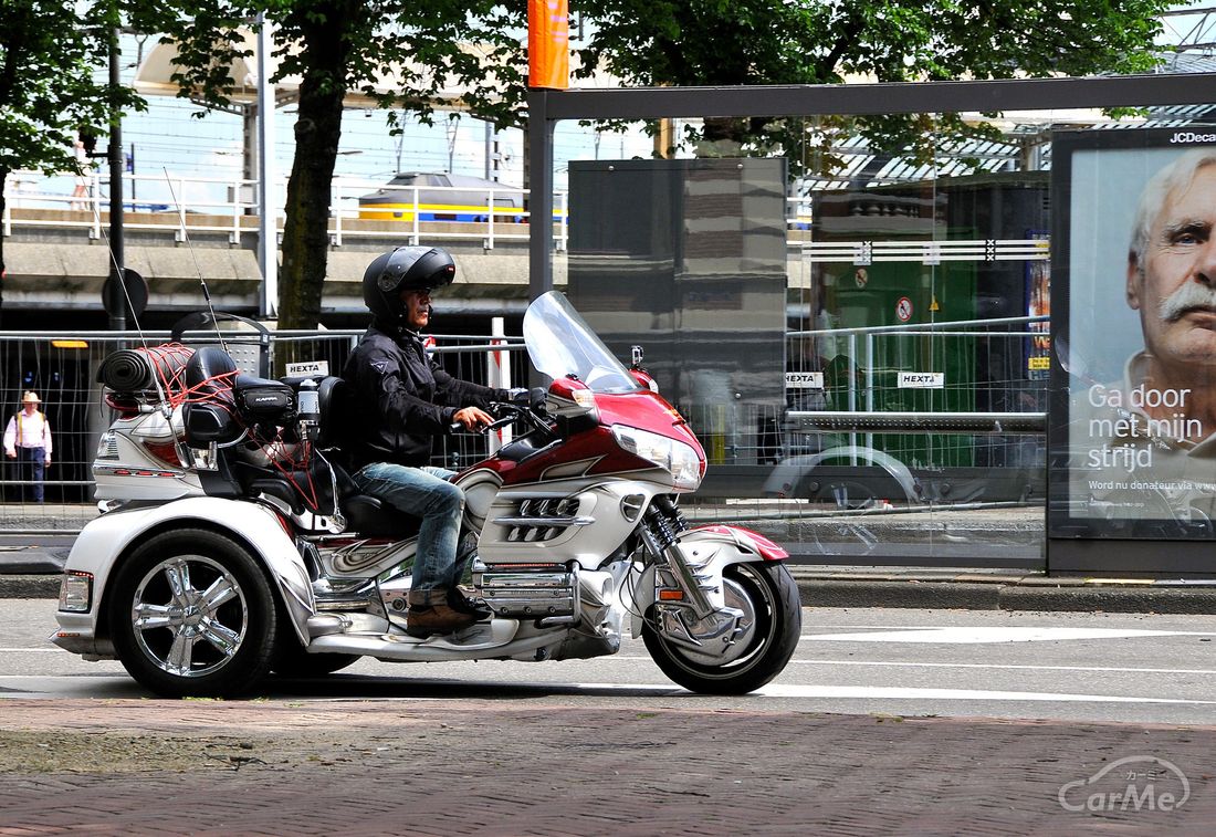 トライク認定中古車 GORDON ハーレー FLHX トライク