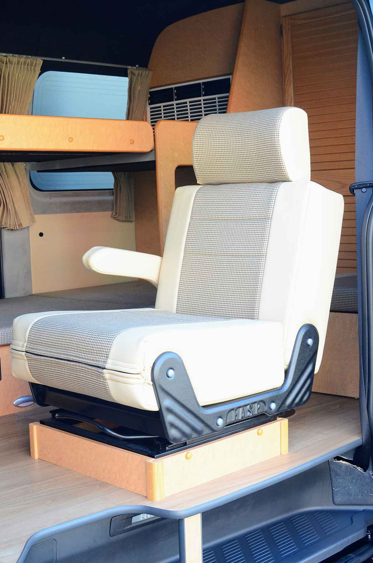 平成23年式 ＯＭＣ 北斗 入庫です！