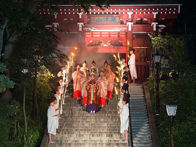 夏旅2日目 熱海から草津温泉へ！絶景そばや湯畑ライトアップで癒される一日だやま