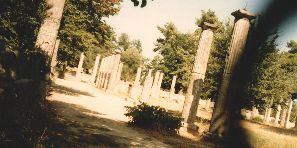 ギリシャ オリンピア遺跡のパラエストラ 闘技場