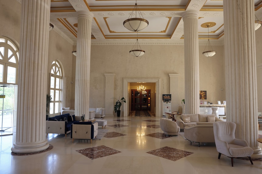 スリランカ地域別 ○ コロンボ ○ 便利な片道空港送迎付き