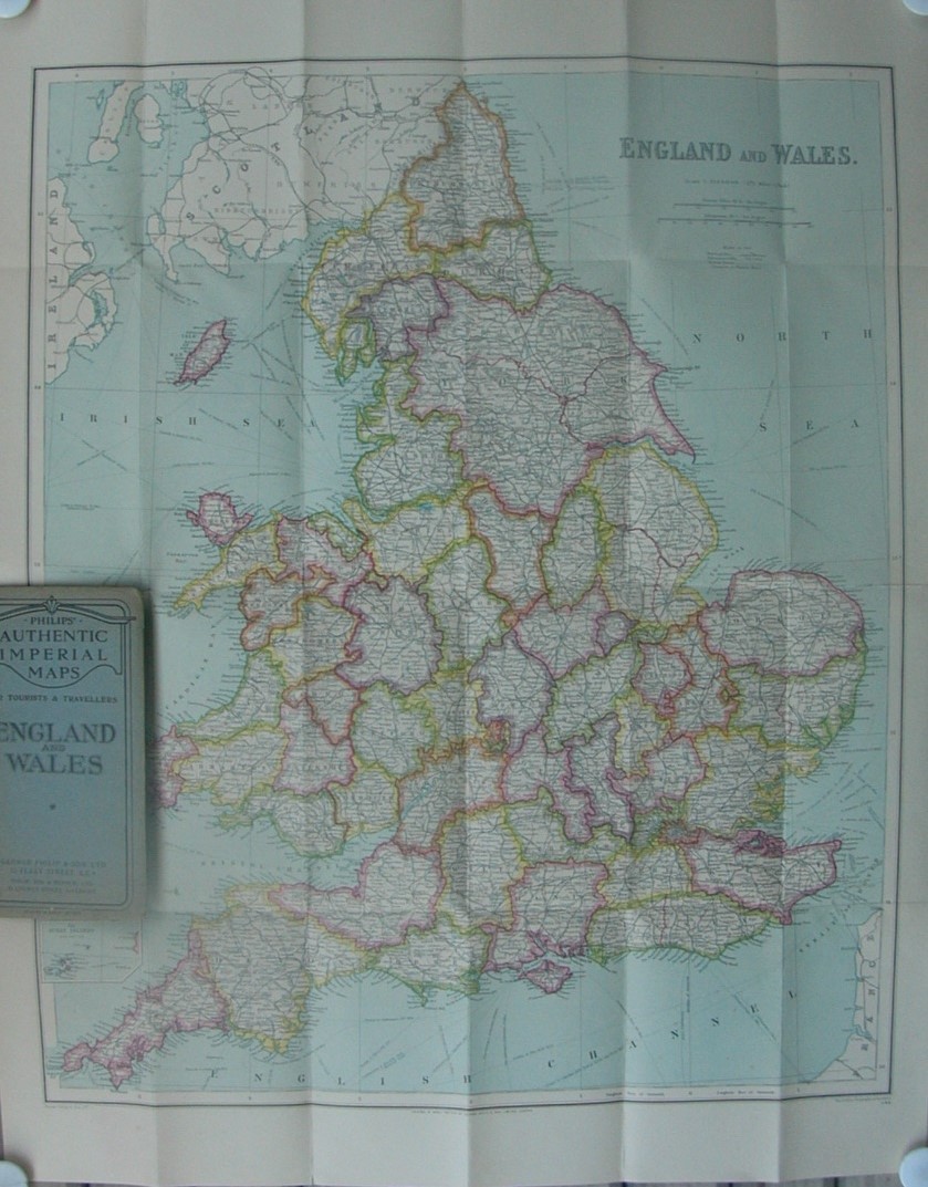 ウェールズ イギリスの地域 低解像度衛星地図 地域の主要都市の位置と名前 コーナー補助位置図