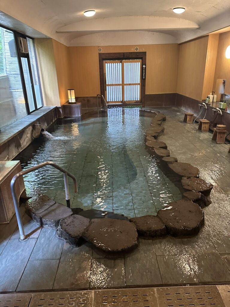 日本秘湯を守る会 公式ＷＥＢ専用 大丸温泉旅館の宿泊予約なら るるぶトラベル 料金・宿泊プランも