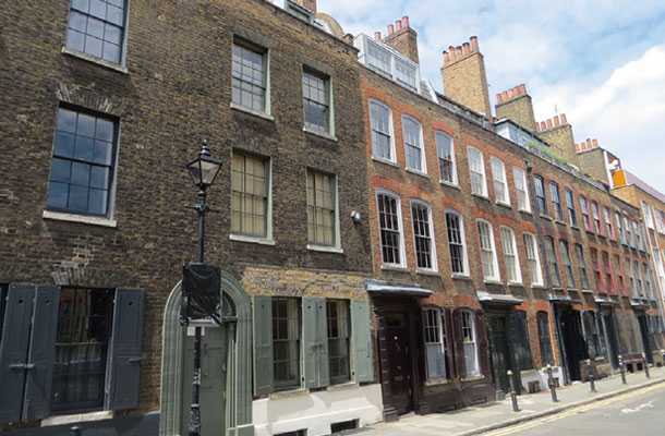 London west end theatre」の2728点のロイヤリティフリー画像、写真素材、絵Shutterstock