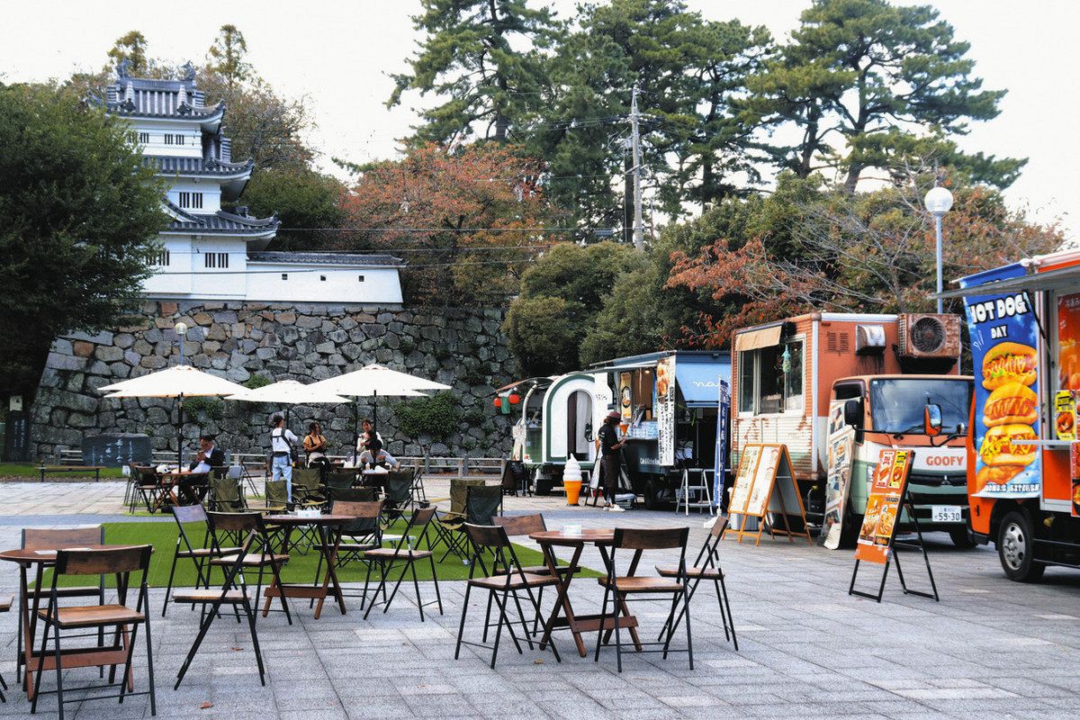 津城 お城公園- 津の時間。