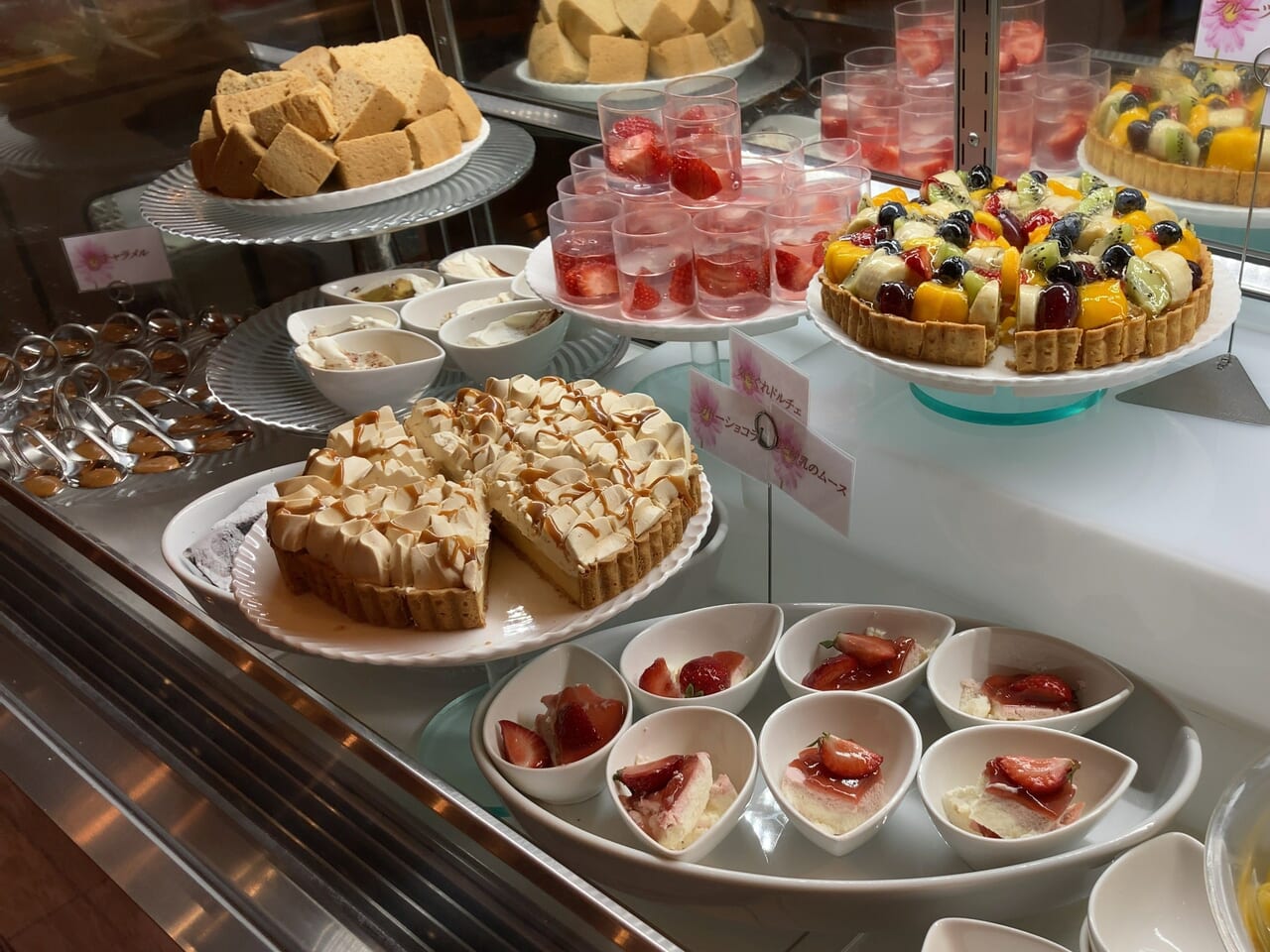 福岡市東区 福岡市内初！ これはもう、行くしかない！ 前菜＆ドルチェバイキングまでついたディナーでお腹も心も大満足♪号外NET