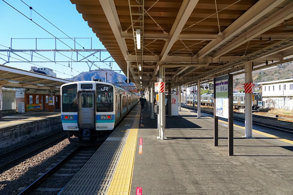 注目の話題！中央線、東京～大月の列車が5本増加 - 子供の頃の鉄道好きが復活した