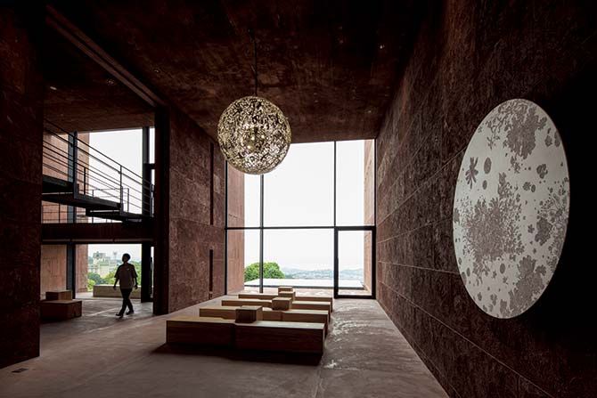 ＳＥＫＩＹＡ ＲＥＳＯＲＴ ＧＡＬＬＥＲＩＡ ＭＩＤＯＢＡＲＵ