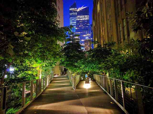 NYハイライン徹底解説 – アクセス・見どころ・フォトスポット│みんとらべるニューヨーク