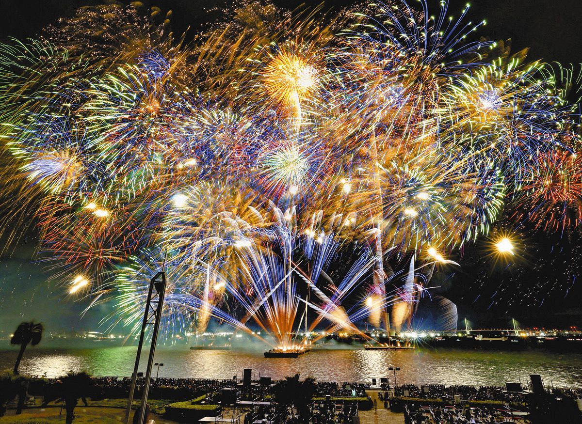 名古屋市港区 名古屋港のイルミネーション～７色に輝く光の世界号外NET 名古屋市中川区・港区