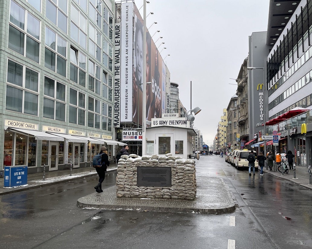 最新 チェックポイント・チャーリー - チケット、営業時間、口コミ、写真2025年Trip.com