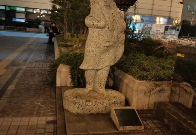 餃子まみれ！！宇都宮の 餃子通り で散歩。餃子好きにはたまらない楽しいスポット