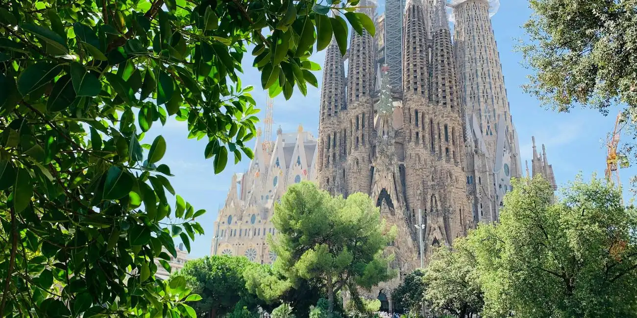 世界遺産グエル公園とバルセロナ旧市街午後ツアー日本語観光ガイド付 オプショナルツアーの予約はJTB