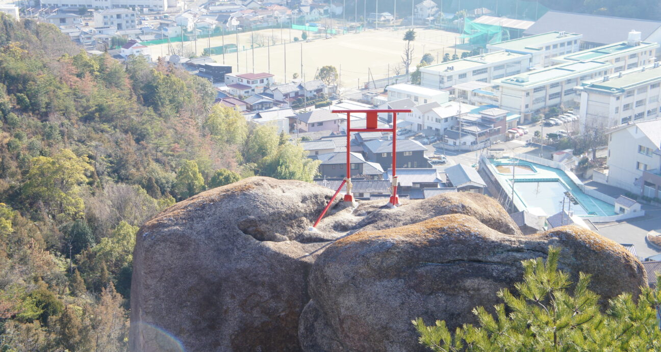 高屋神社 天空の鳥居の夜景香川県観音寺市-こよなく夜景を愛する人へ
