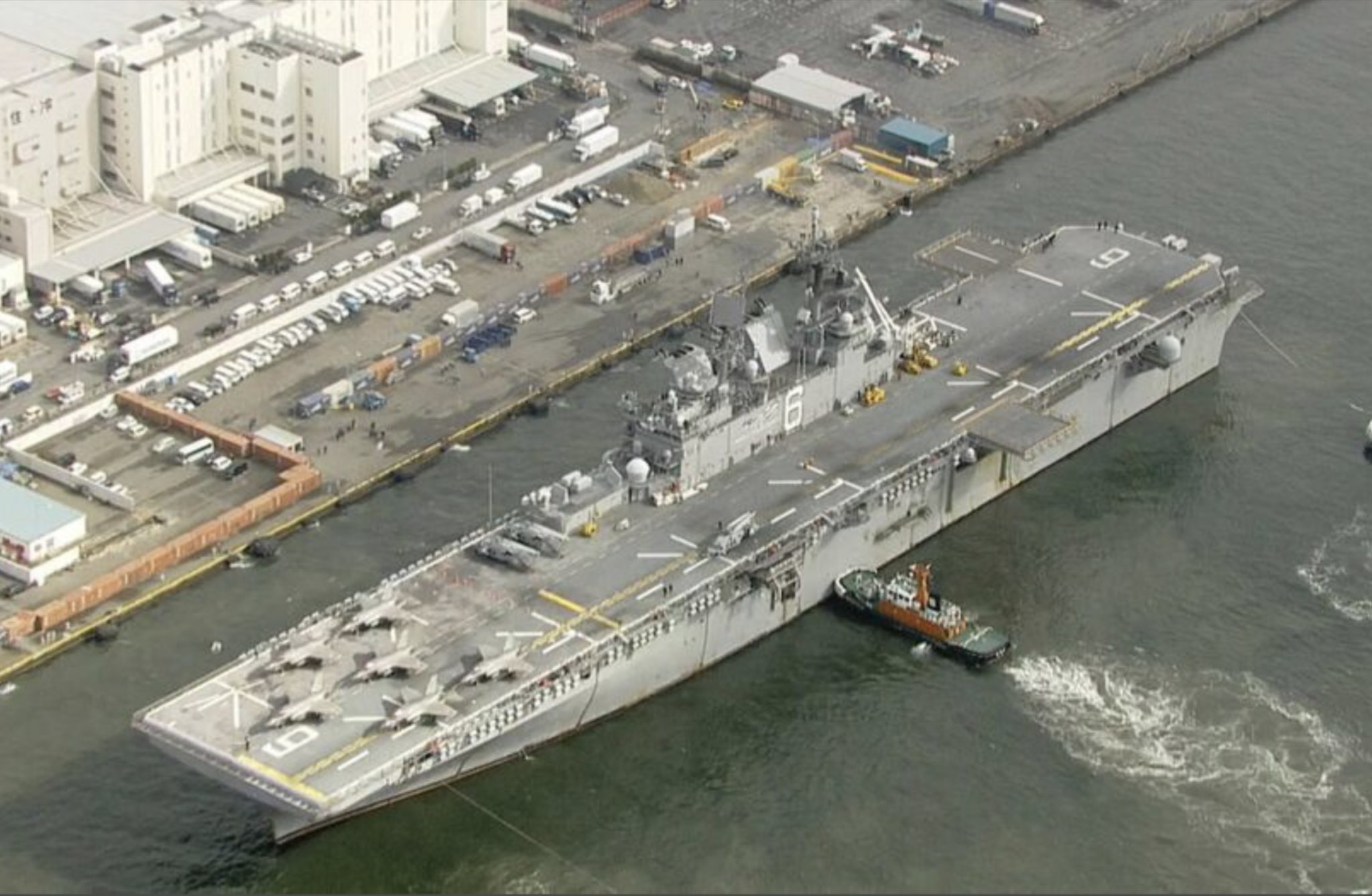 上陸作戦の要」強襲揚陸艦『USSアメリカ』 大阪港に2年連続の寄港 背景には「必ずしも良くない」東アジア情勢FNNプライムオンライン