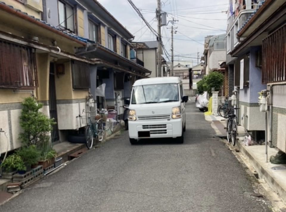 細い道路や狭い道路での曲がりかたペーパードライバー運転初心者の出張教習・大阪京都奈良