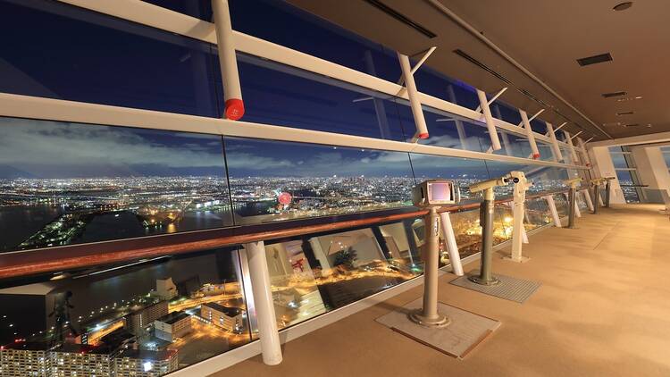 大阪府咲洲庁舎展望台子連れのおでかけ・子どもの遊び場探しならコモリブ