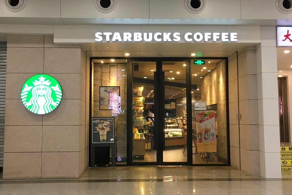 乗り継ぎ時間も楽しい！中国・上海浦東国際空港でお土産巡りオリコンニュース ORICON NEWS