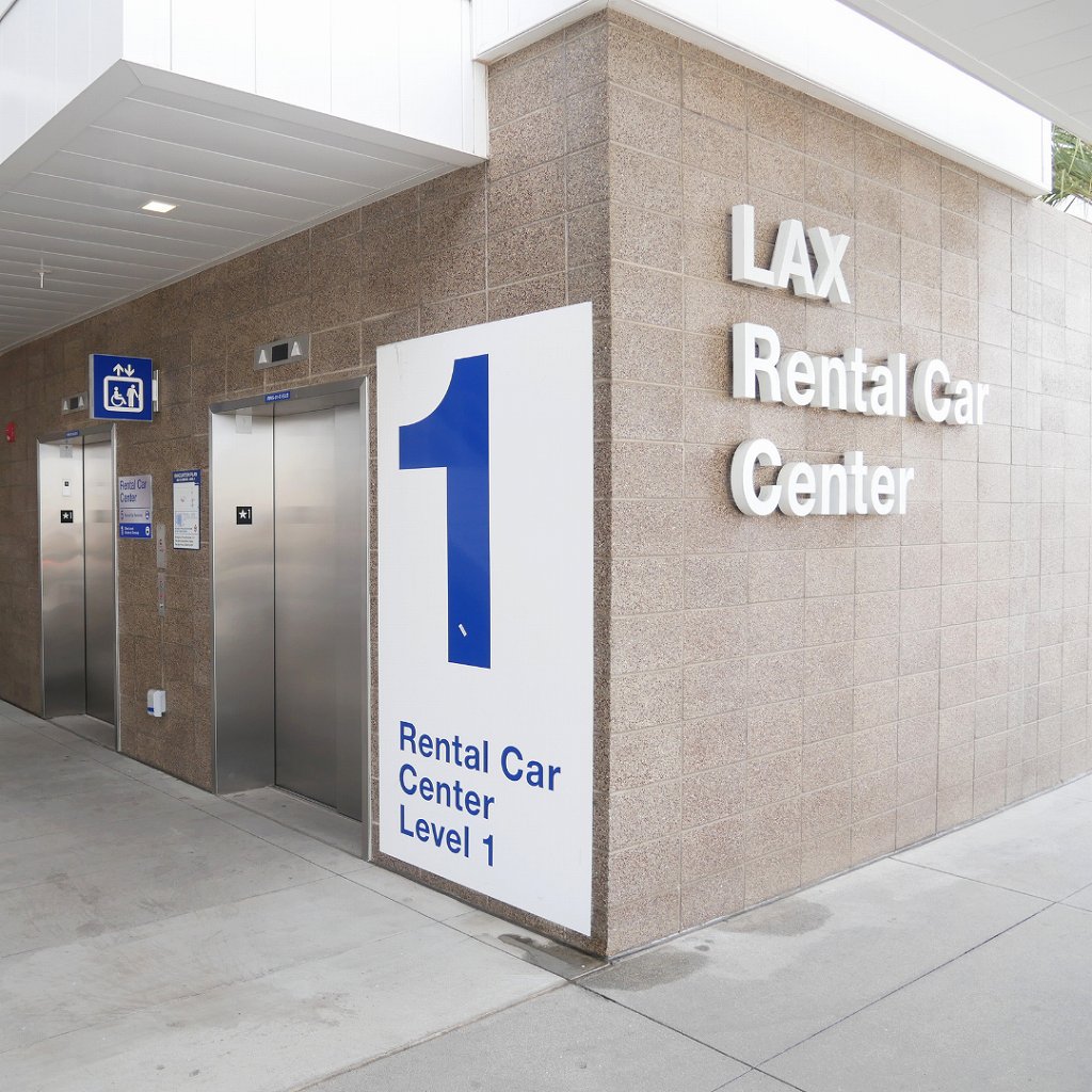 ロサンゼルス空港LAX のおすすめレンタカー会社 - HowtoRoadTrip.com