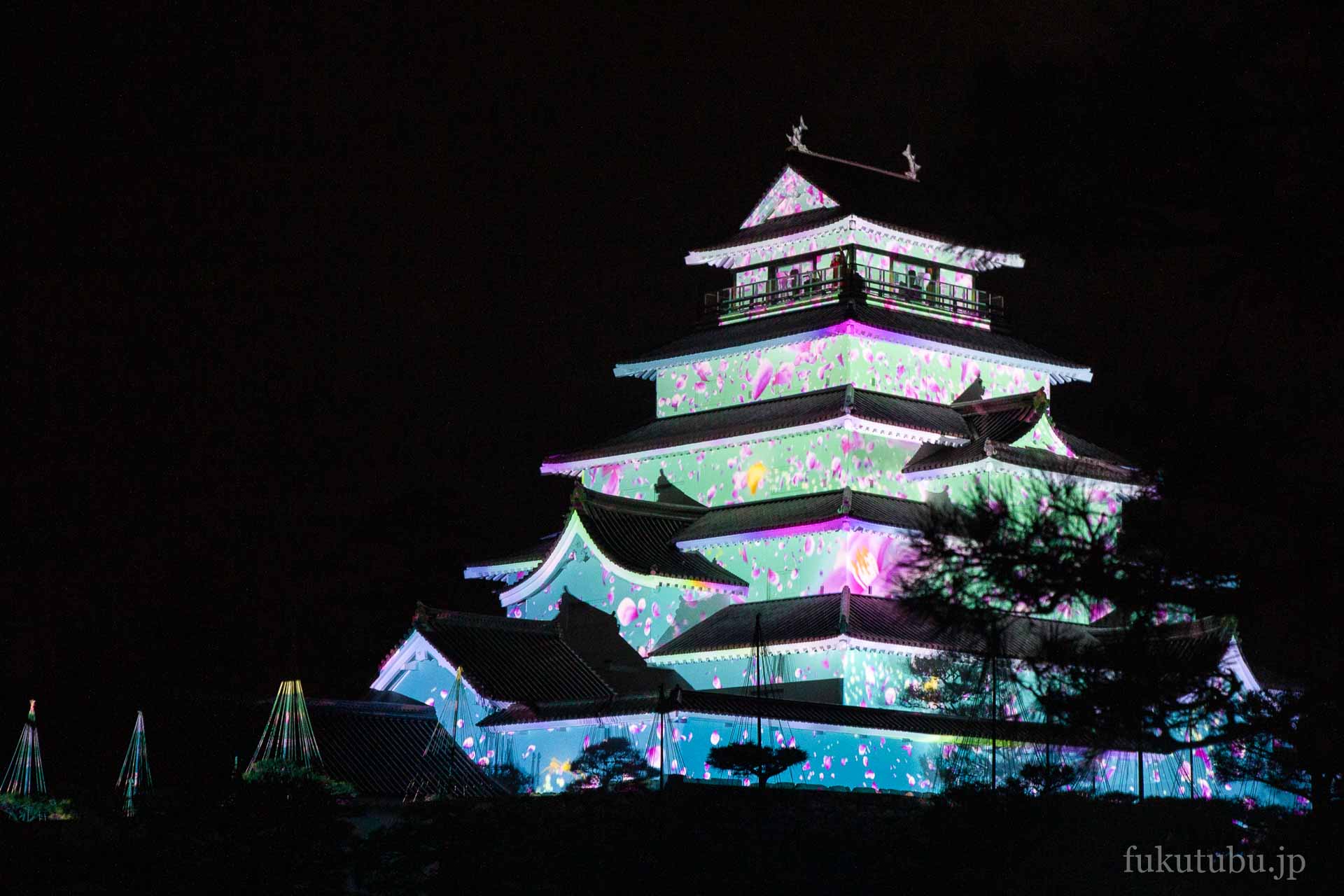 鶴ヶ城さくらまつり♪ 4 5〜5 6 とイベントカレンダー４・５月